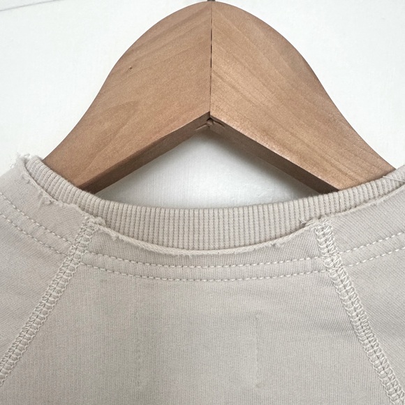 Urban Outfitters BDG 1970 ‘Khai’ Exposed Seam Cropped Sweatshirt Beige Small - Picture 8 of 12